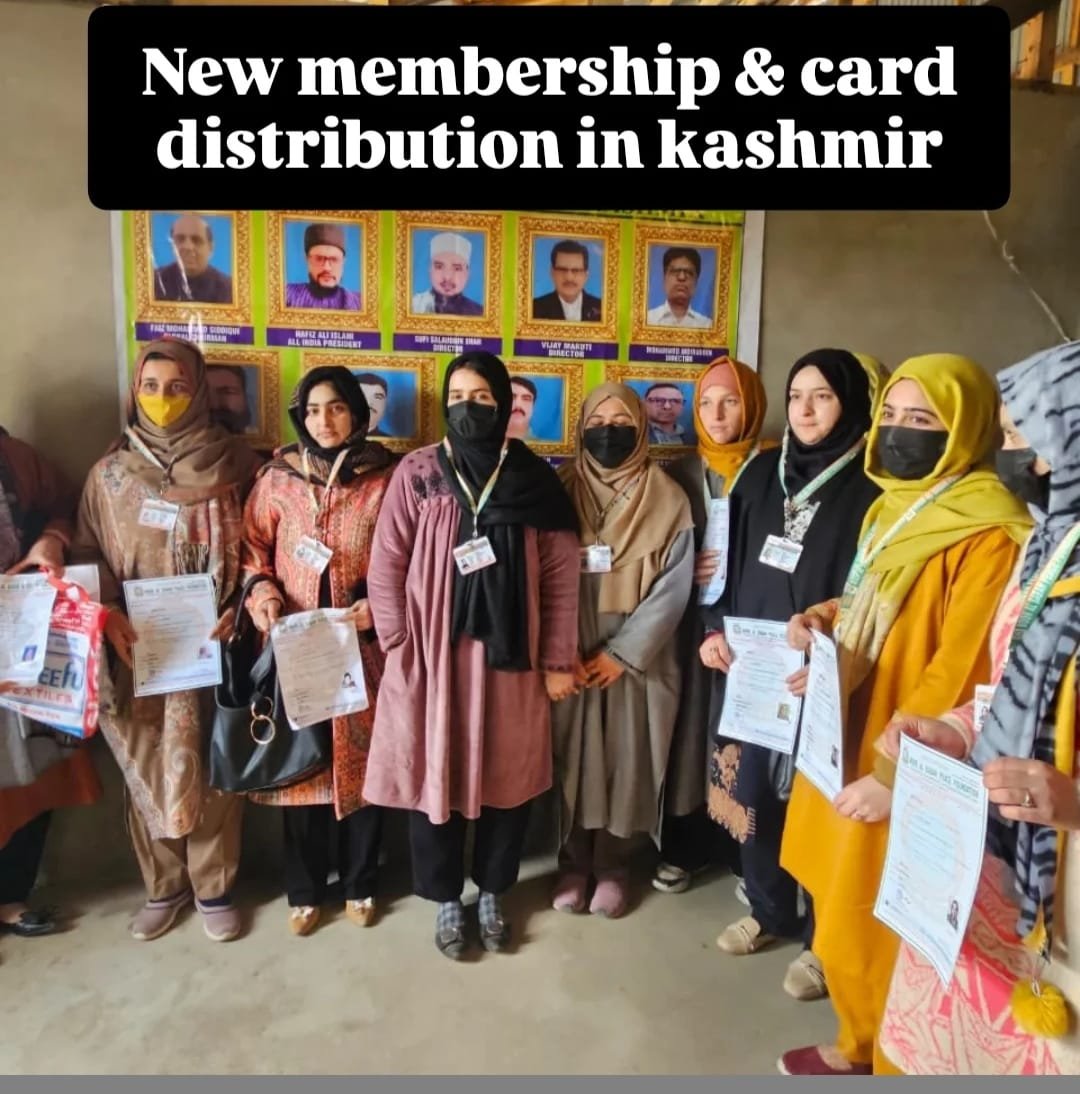 Membership & card distribution in Kashmir